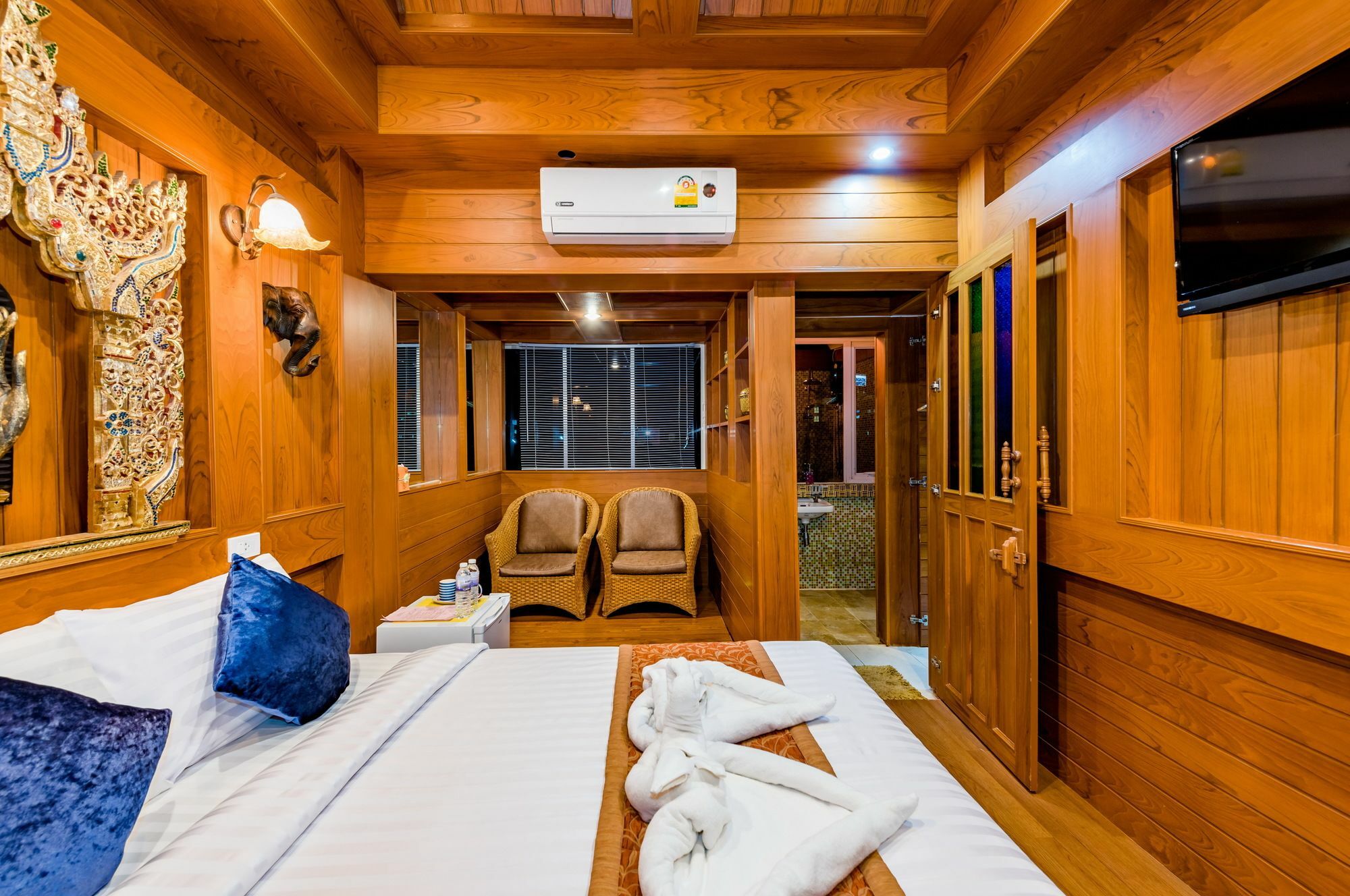 Baan Ratchapruek Vila Phuket Exterior foto